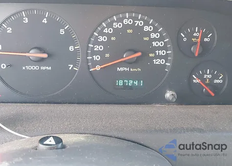 2000 Jeep Grand Cherokee Laredo из США, поврежденный, VIN 1J4GW48NXYC168947